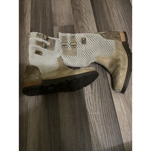 Sorel Shoes - Sorel Major Pull on Boot women's size 7.5 tan perforated leather winter shoes